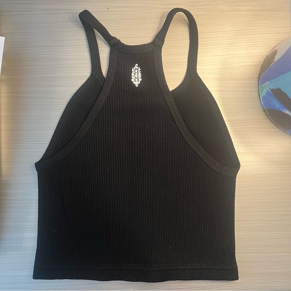 NWOT Free People Movement Happiness Runs Crop in Black, Size XS/S - Picture 10 of 13